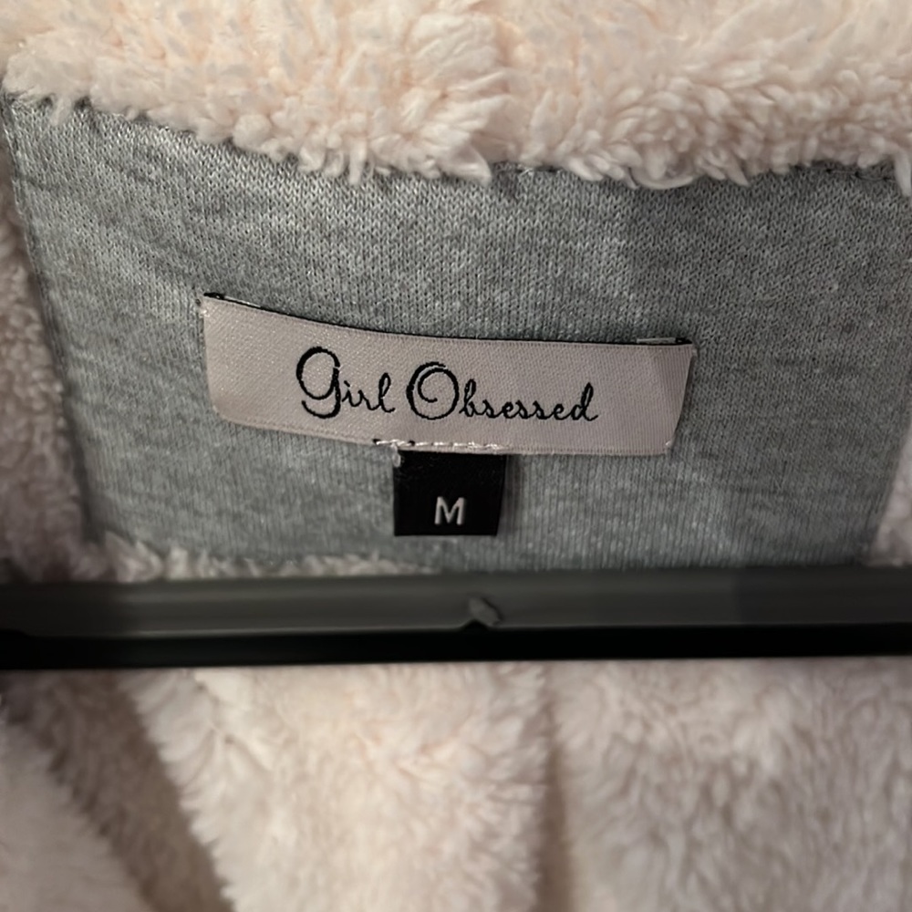 NEVER WORN grey shearling hoodie lined jacket - Picture 3 of 4